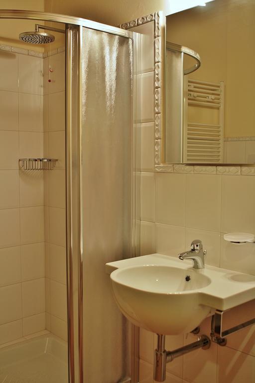 Agriturismo Cavrigo Lodi Szoba fotó