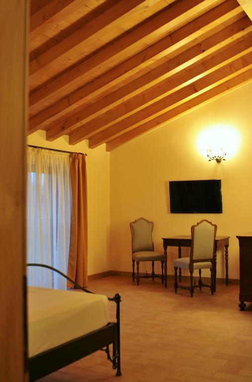 Agriturismo Cavrigo Lodi Szoba fotó